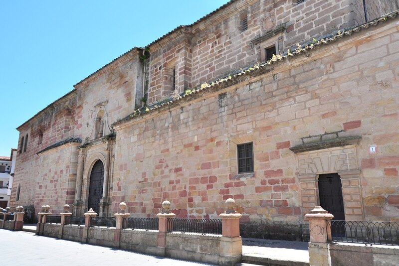 Iglesia de Santa María la Mayor de Andújar, templo jubilar de la Virgen de la Cabeza en Andújar